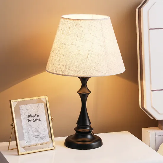 Modern Desk Lamp Bedroom Lighting Fixture Nordic Warm Creative Night Light 